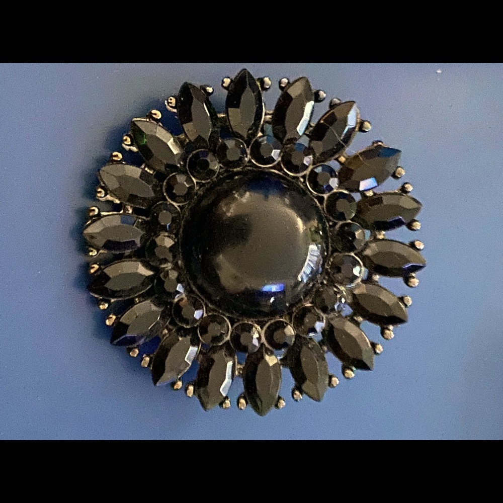 Black jet brooch